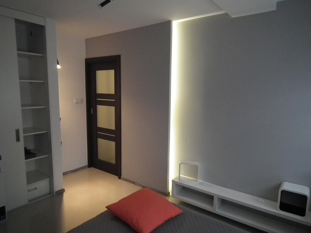 Kazimir Apartament Lodz Екстериор снимка